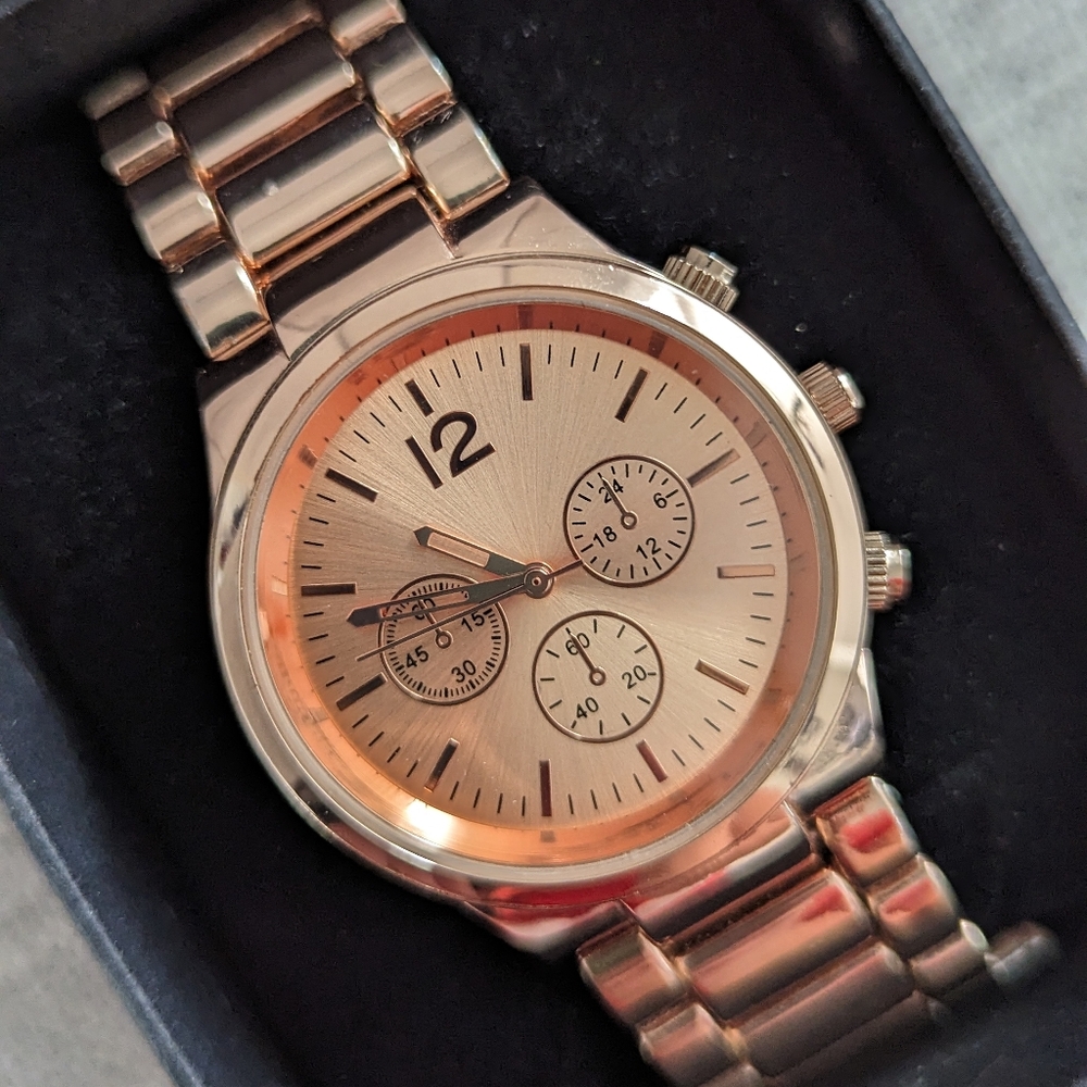 🌼 5 For 20$🌼Rose Gold Watch By Claire's